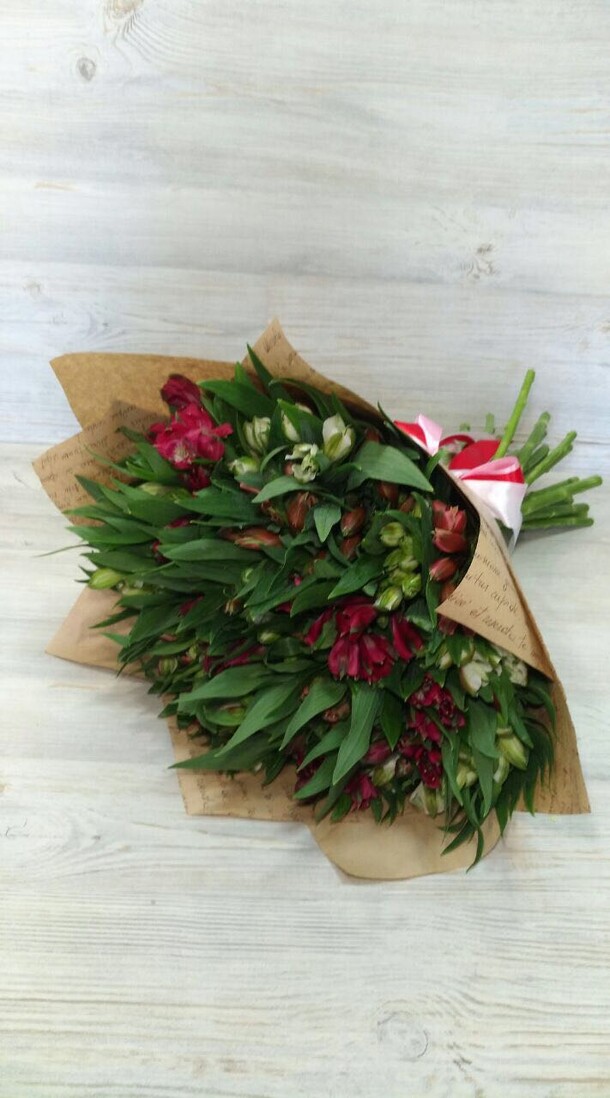 Альстромерии, артикул F10861 - 6908 рублей, доставка по городу. Flawery - доставка цветов