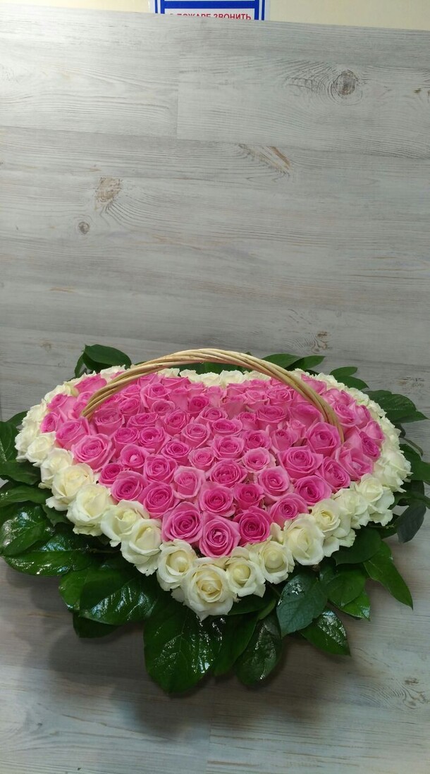 Корзина "проявление чувства", артикул F10953 - 50320 рублей, доставка по городу. Flawery - доставка цветов