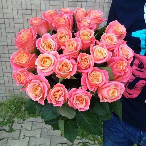 Рожденный осенью, артикул F11787 - 5599 рублей, доставка по городу. Flawery - доставка цветов