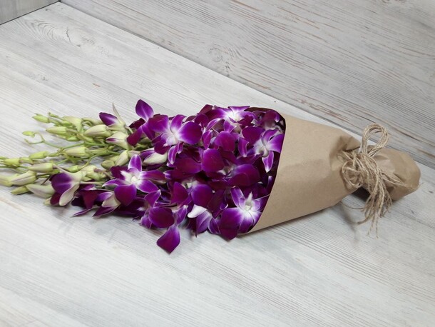 Орхидея, артикул F12071 - 3299 рублей, доставка по городу. Flawery - доставка цветов