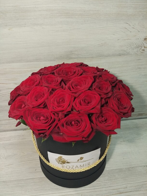 Композиция страсть, артикул F12307 - 7259 рублей, доставка по городу. Flawery - доставка цветов