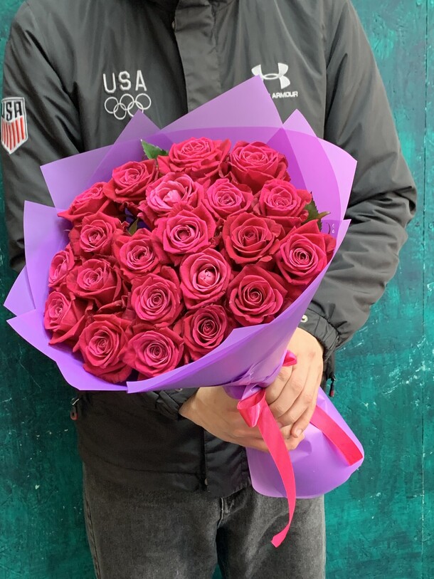 Роза 21, артикул F1272209 - 3999 рублей, доставка по городу. Flawery - доставка цветов