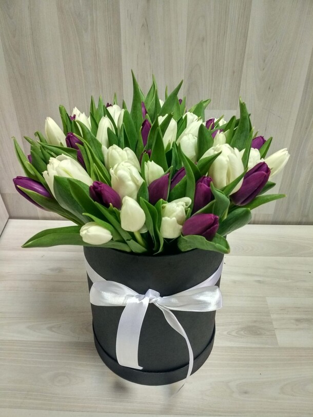 "микс тюльпанов ", артикул F16720 - 19485 рублей, доставка по городу. Flawery - доставка цветов