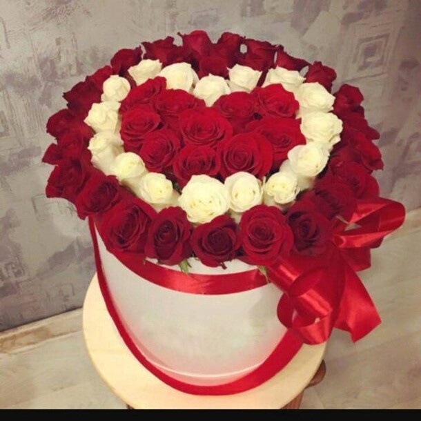 Коробка в форме сердце, артикул F17064 - 14640 рублей, доставка по городу. Flawery - доставка цветов