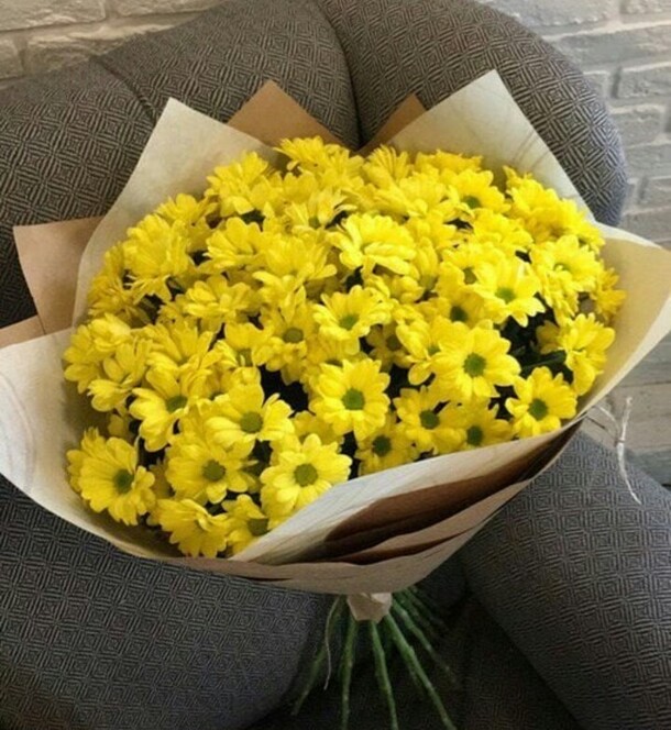 Букет из хризантемы, артикул F20076 - 3961 рублей, доставка по городу. Flawery - доставка цветов