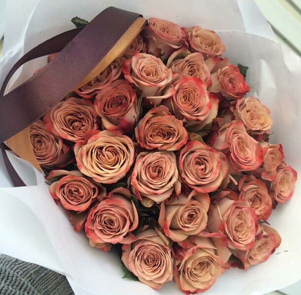 Розы капучино!, артикул F21140 - 17568 рублей, доставка по городу. Flawery - доставка цветов