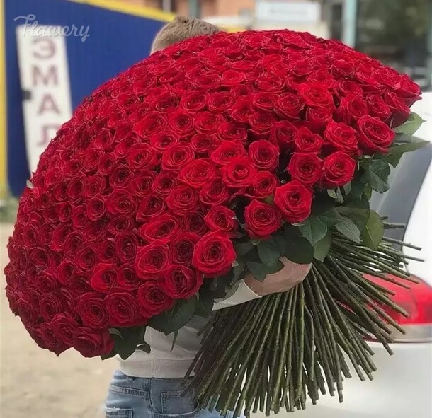 Букет из 301 красных роз., артикул F23352 - 80949 рублей, доставка по городу. Flawery - доставка цветов