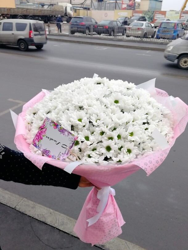 Самой любимой, артикул F26510 - 19300 рублей, доставка по городу. Flawery - доставка цветов