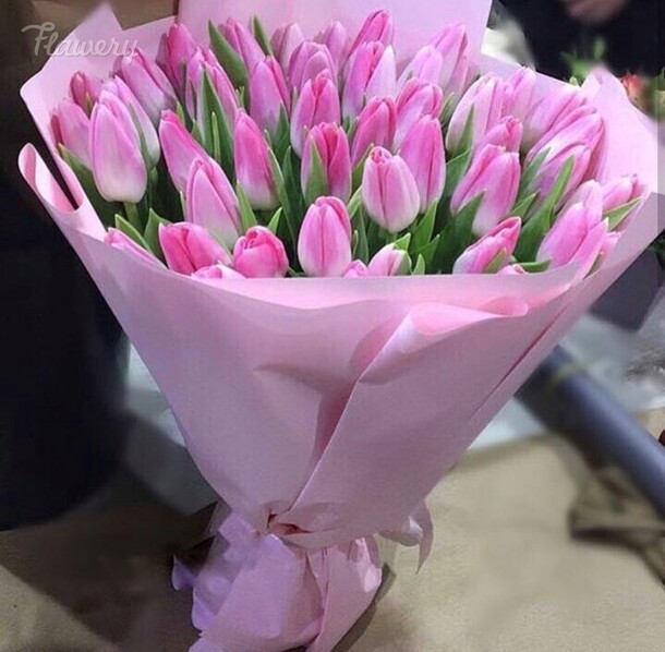 Букет из тюльпанов., артикул F27126 - 10999 рублей, доставка по городу. Flawery - доставка цветов