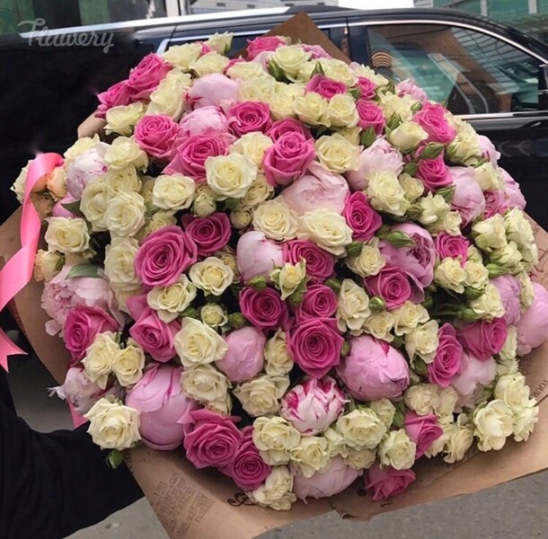 Микс пионов, артикул F32177 - 68812 рублей, доставка по городу. Flawery - доставка цветов