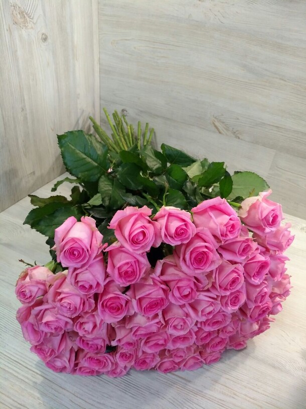 51 ревиваль, артикул F9760 - 6999 рублей, доставка по городу. Flawery - доставка цветов