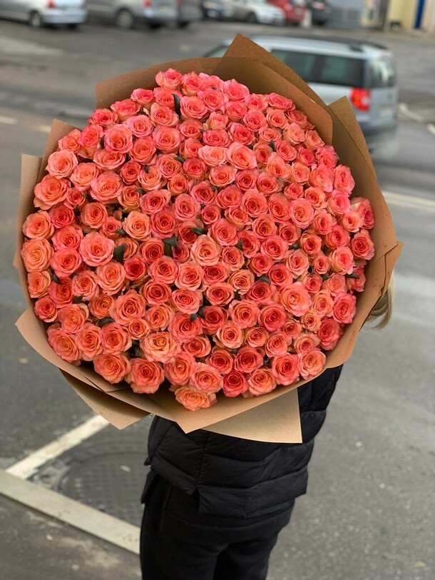 Розы 151, артикул F1150211 - 42790 рублей, доставка по городу. Flawery - доставка цветов