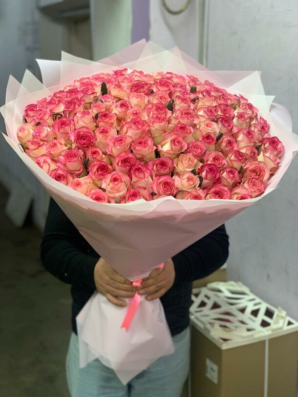 101 роза, артикул F1150213 - 20020 рублей, доставка по городу. Flawery - доставка цветов