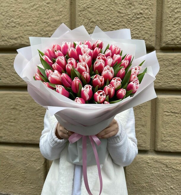 Пионовидные тюльпаны, артикул F1173290 - 16000 рублей, доставка по городу. Flawery - доставка цветов