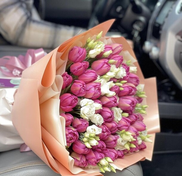 Тюльпан люкс, артикул F1173292 - 18181 рублей, доставка по городу. Flawery - доставка цветов