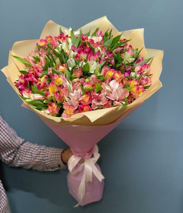 Альстромерия, артикул F1204967 - 7699 рублей, доставка по городу. Flawery - доставка цветов