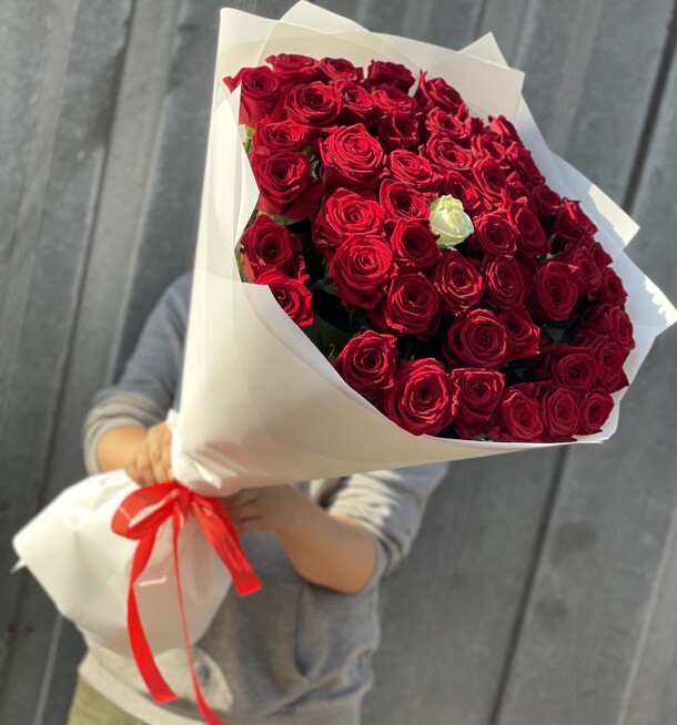 Роза (80см), артикул F1215876 - 17599 рублей, доставка по городу. Flawery - доставка цветов