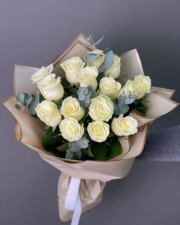 Белая ночь, артикул F1216133 - 3849 рублей, доставка по городу. Flawery - доставка цветов