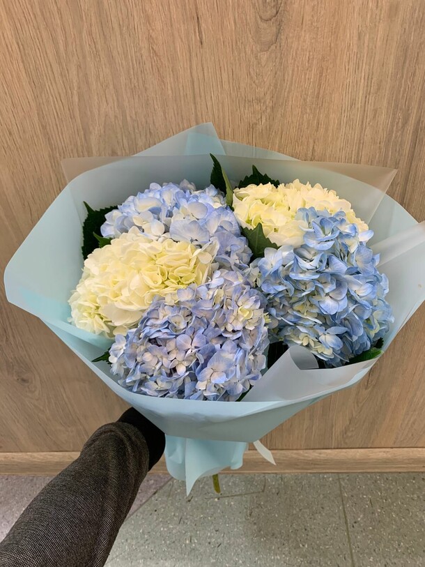 Привет!, артикул F1217155 - 3849 рублей, доставка по городу. Flawery - доставка цветов