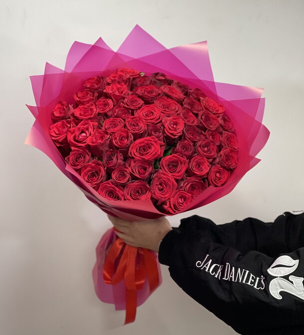 Роза, артикул F1218309 - 15397 рублей, доставка по городу. Flawery - доставка цветов