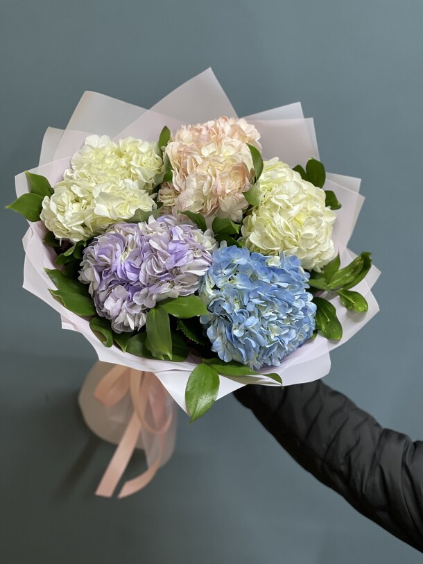 Гортензия ( m ), артикул F1219193 - 6160 рублей, доставка по городу. Flawery - доставка цветов