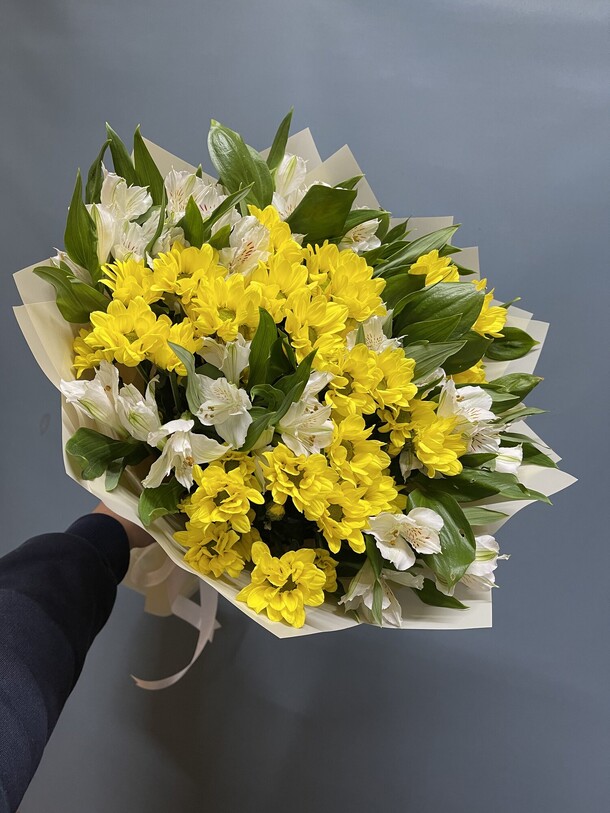 Солнышко, артикул F1222909 - 5157 рублей, доставка по городу. Flawery - доставка цветов