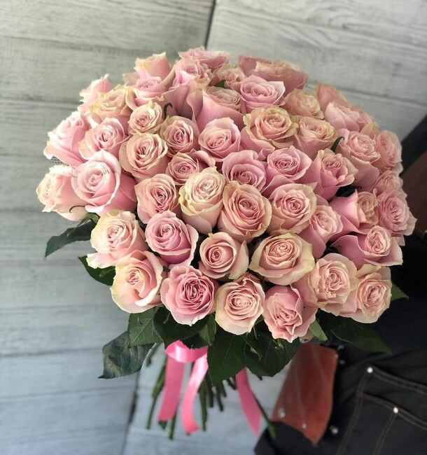 Роза эквадор, артикул F1237520 - 24625 рублей, доставка по городу. Flawery - доставка цветов