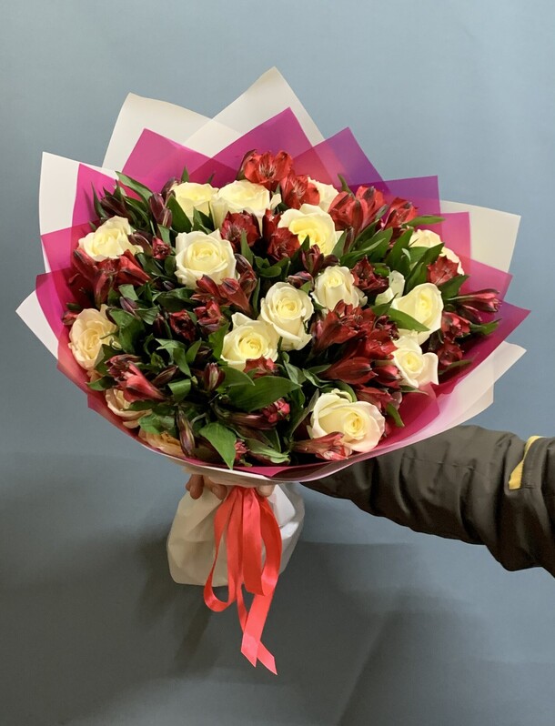 Букет счастья, артикул F1239534 - 5829 рублей, доставка по городу. Flawery - доставка цветов