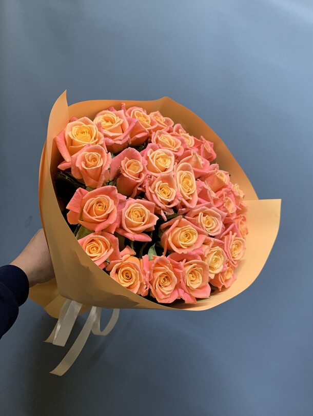 Роза ( мисс пигги ), артикул F1239536 - 6820 рублей, доставка по городу. Flawery - доставка цветов