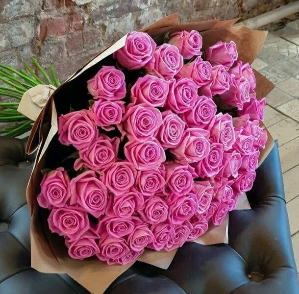 Роза аква, артикул F1241433 - 11659 рублей, доставка по городу. Flawery - доставка цветов