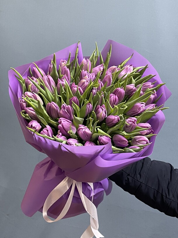 Тюльпан премиум, артикул F1247178 - 11074 рублей, доставка по городу. Flawery - доставка цветов
