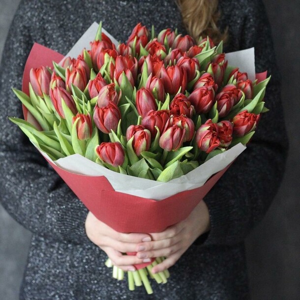 Тюльпаны ❤️, артикул F1247671 - 12726 рублей, доставка по городу. Flawery - доставка цветов