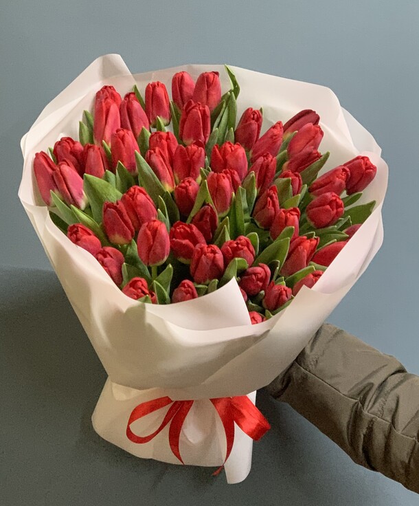 Для любимой, артикул F1249959 - 12726 рублей, доставка по городу. Flawery - доставка цветов