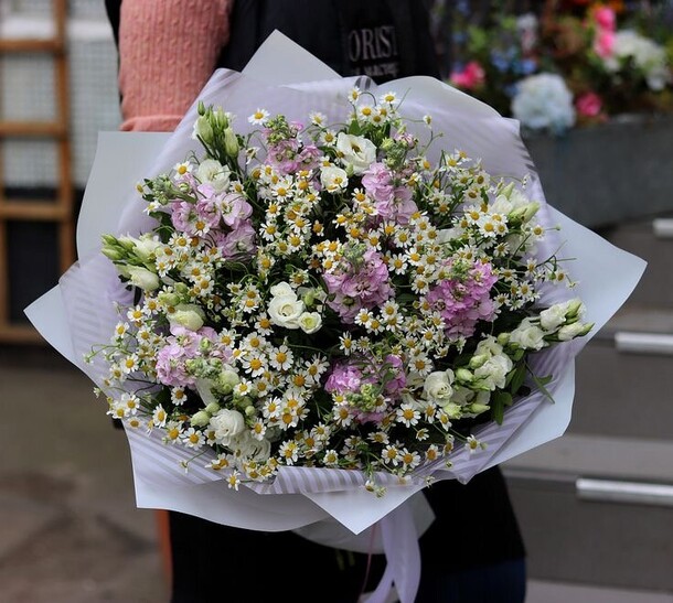 Look buket taim, артикул F1266250 - 16363 рублей, доставка по городу. Flawery - доставка цветов