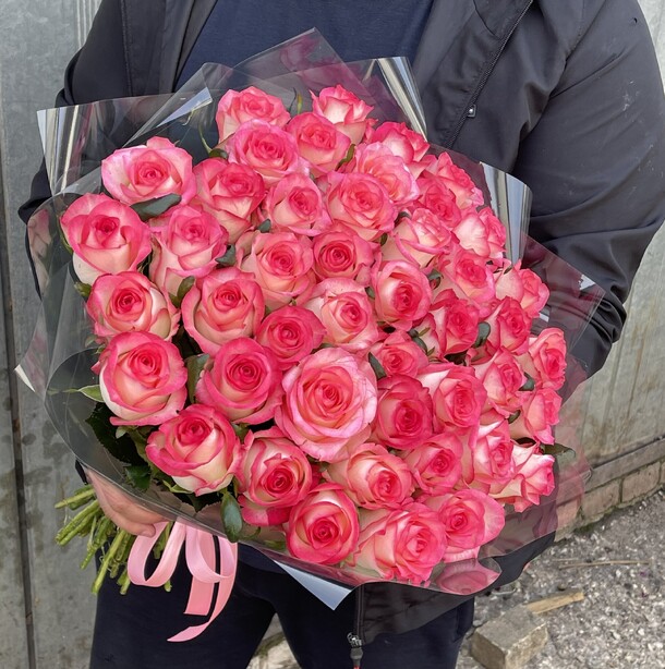 45 роз премиум, артикул F1276421 - 9809 рублей, доставка по городу. Flawery - доставка цветов