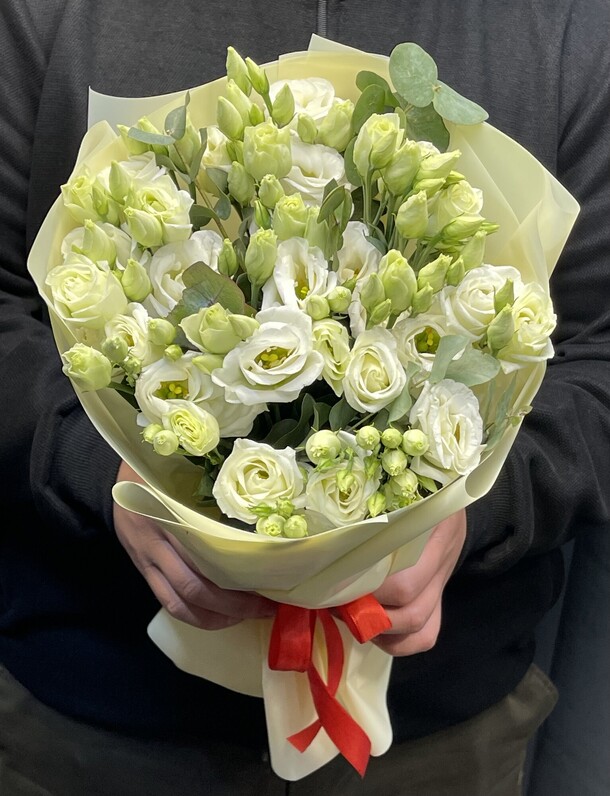 Эустома белая, артикул F1414191 - 3511 рублей, доставка по городу. Flawery - доставка цветов