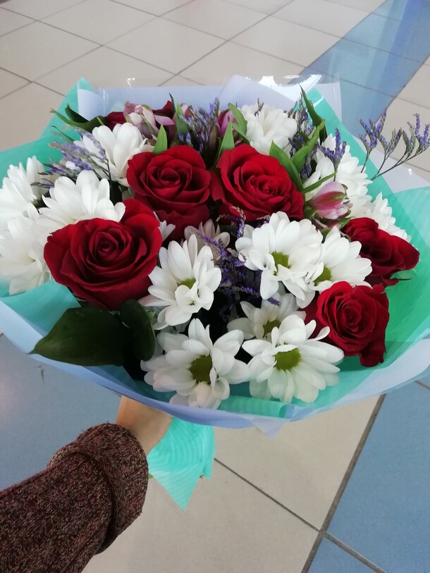 Букет сборный, артикул F1216413 - 5445 рублей, доставка по городу. Flawery - доставка цветов