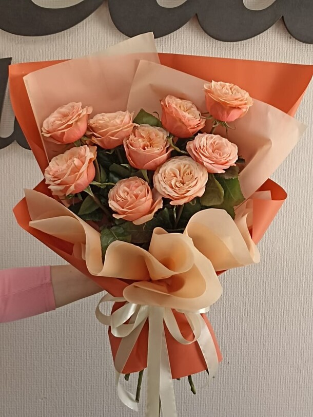 Пионовидная роза 9 шт, артикул F1282854 - 7086 рублей, доставка по городу. Flawery - доставка цветов