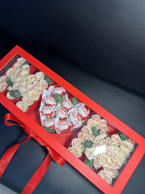 Лучшей маме, артикул F1347461 - 11274 рублей, доставка по городу. Flawery - доставка цветов