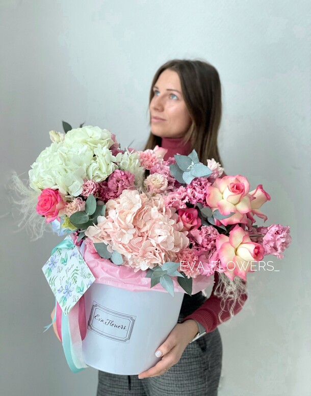 Любовная любовь, артикул F103581 - 10989 рублей, доставка по городу. Flawery - доставка цветов