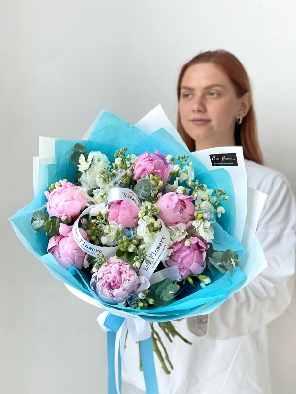 Пионовое чудо, артикул F1428645 - 12910 рублей, доставка по городу. Flawery - доставка цветов