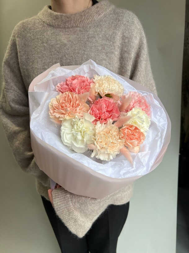 Зефир, артикул F1419924 - 2640 рублей, доставка по городу. Flawery - доставка цветов