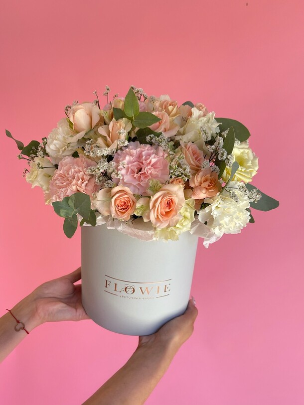 Твоя любовь, артикул F1419930 - 4455 рублей, доставка по городу. Flawery - доставка цветов