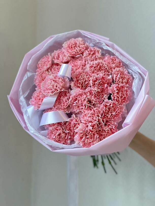 25 розовых диантусов, артикул F1368243 - 5500 рублей, доставка по городу. Flawery - доставка цветов