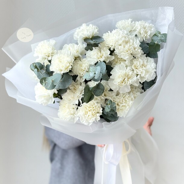 Моно букет белых диантусов, артикул F1405727 - 4939 рублей, доставка по городу. Flawery - доставка цветов