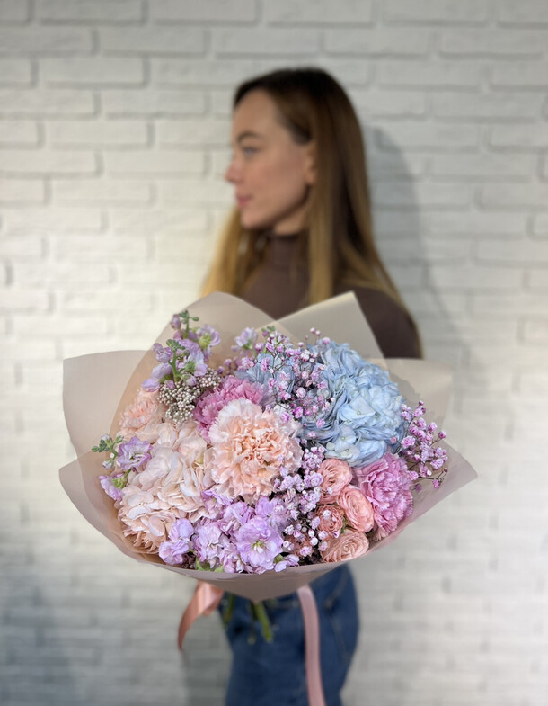 Букет " чупачупс", артикул F1225306 - 5400 рублей, доставка по городу. Flawery - доставка цветов