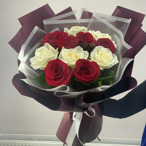 Букет из роз "монро", артикул F1236627 - 4792 рублей, доставка по городу. Flawery - доставка цветов