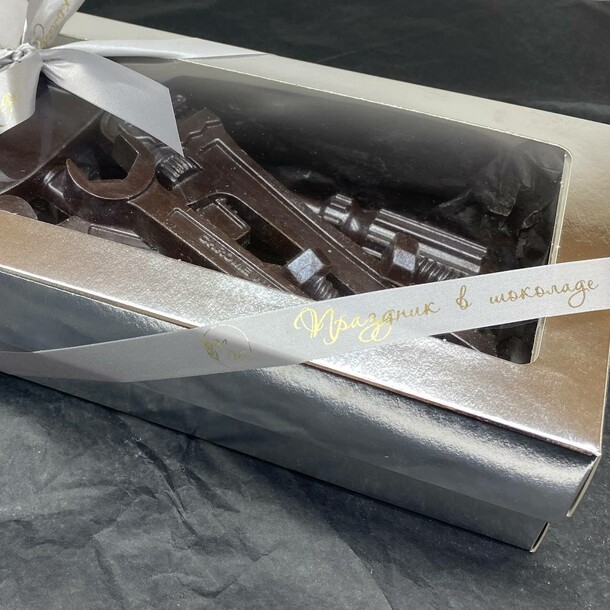 Шоколадные инструменты, артикул F1250737 - 1200 рублей, доставка по городу. Flawery - доставка цветов