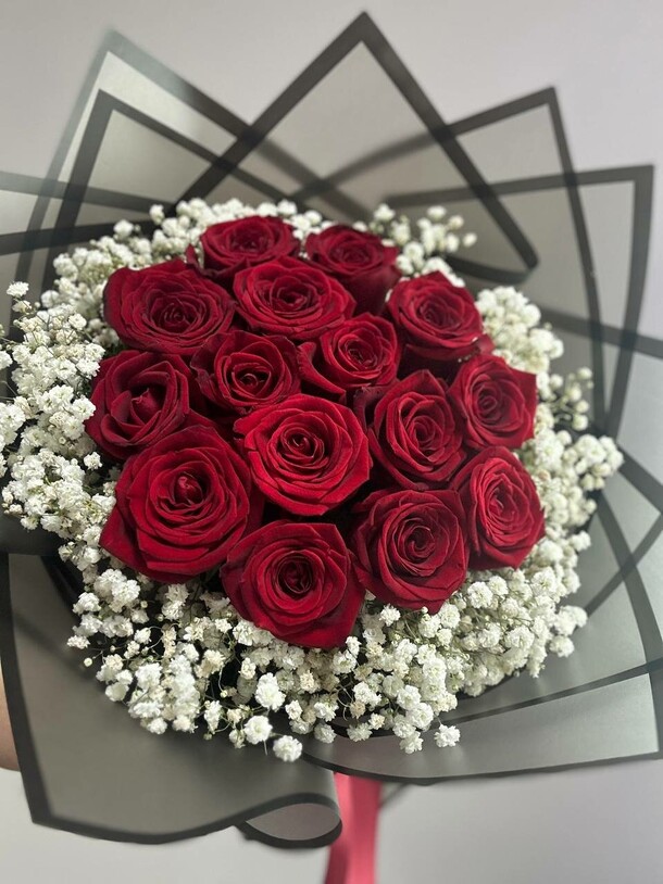Букет роза красная "грейс", артикул F1311758 - 9790 рублей, доставка по городу. Flawery - доставка цветов