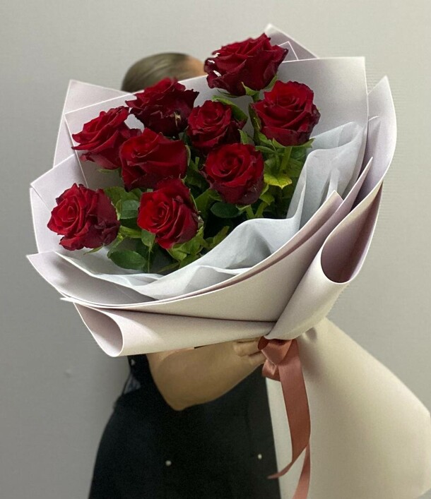 Букет из роз «шанс», артикул F1422690 - 4792 рублей, доставка по городу. Flawery - доставка цветов